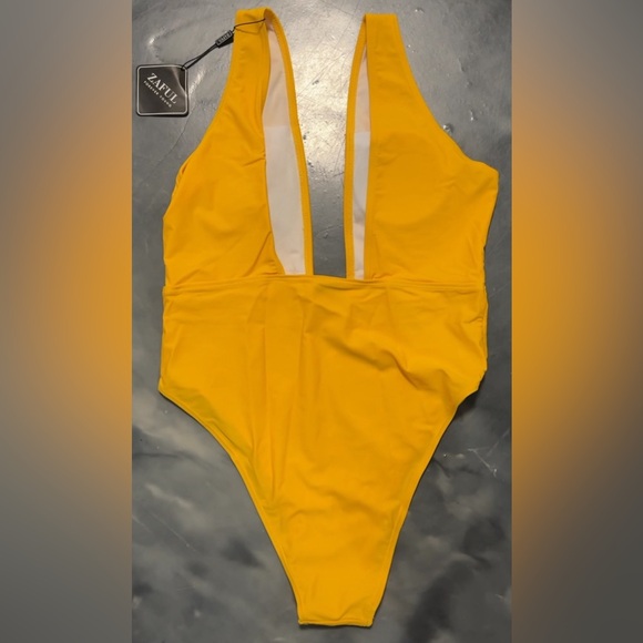 Zaful Yellow One-Piece Swimsuit Size XL (Fits M/L) Plunge Front - Picture 4 of 7